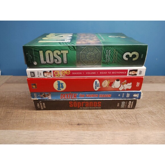 TV SERIES ON‎ DVD LOT OF 5  LOST_GLEE_DEXTER_FAMILY GUY_SOPRANOS - Picture 1 of 2